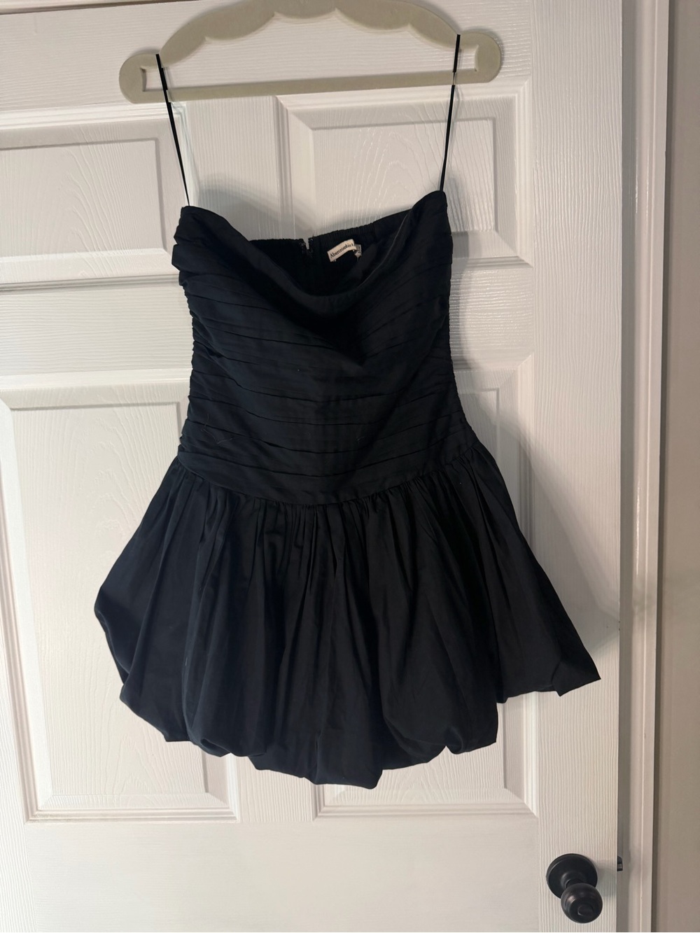 Abercrombie & Fitch Black Strapless Bubble Hem Dress